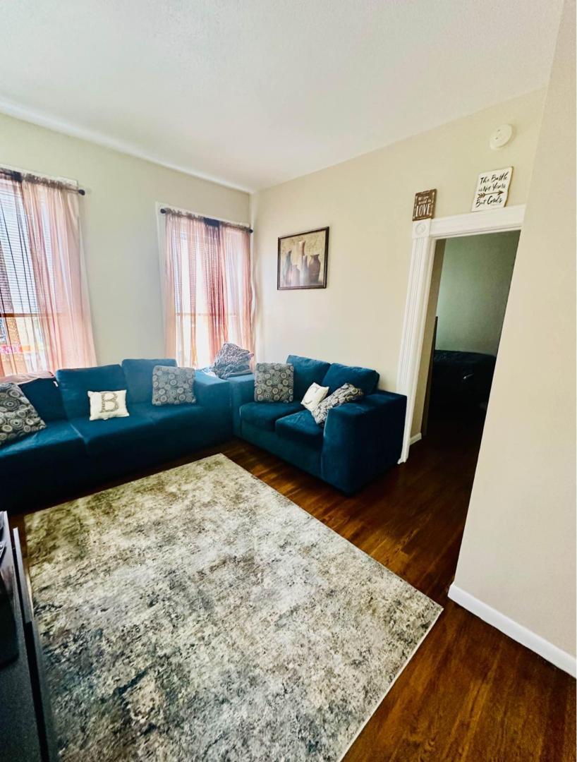 1-bedroom apartment sublet in Long Island City
